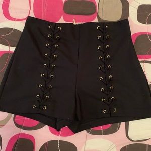Guess Shorts Black M